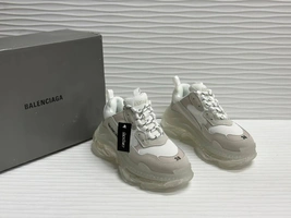 Кроссовки Balenciaga Triple S Белый фото-4