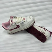 Кроссовки Nike Air Force 1 Valentine's Day White/Cherry фото-3