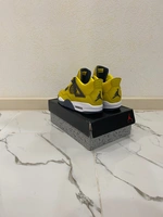 Кроссовки Nike Air Jordan 4 Retro Yellow фото-4