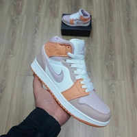 Кроссовки Nike Air Jordan 1 Retro Mid Pink/White фото-2