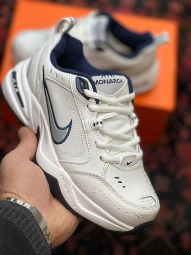 Кроссовки Nike Air Monarch IV Белый