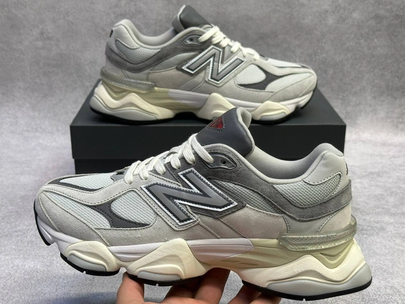 Кроссовки New Balance 9060 Grey/Dark Grey фото-2