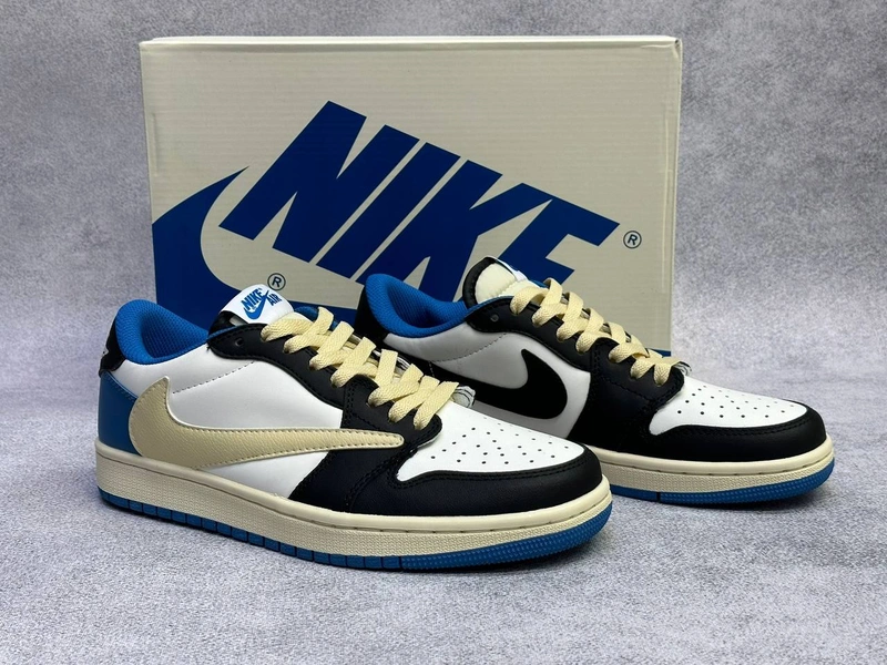 Кроссовки Кроссовки Nike Air Jordan 1 Low x Travis Scott Blue/White/black фото-8