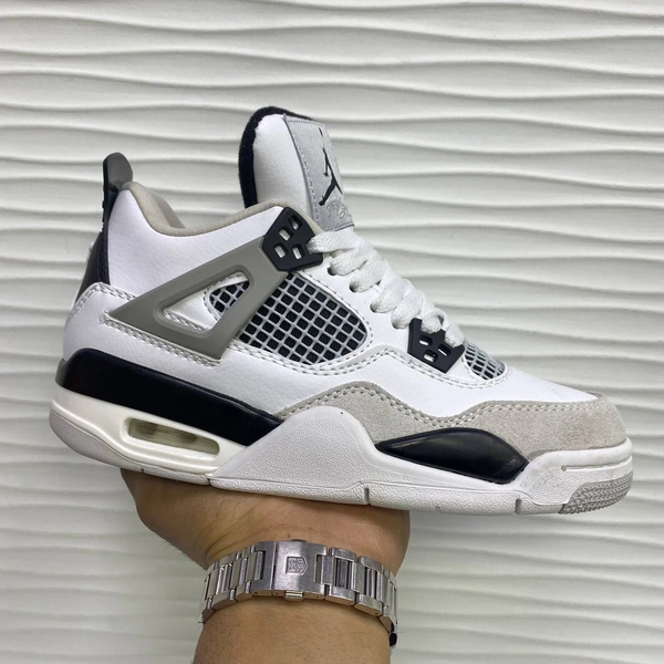 Кроссовки Nike Air Jordan 4 Retro White-Black фото-4