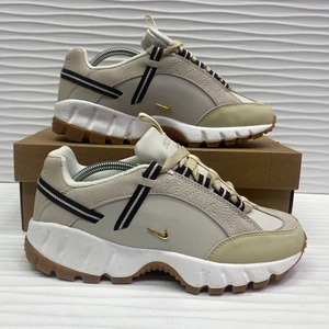 Кроссовки Nike Air Humara LX WMNS Bone