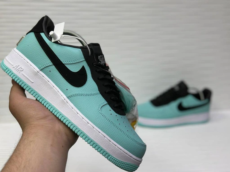 Кроссовки Nike Air Force 1 Friends Family фото-2