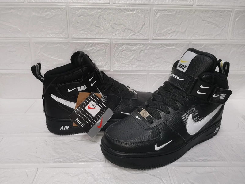 Кроссовки Nike Air Force 1 07 Mid LV8 цвет Черный фото-4