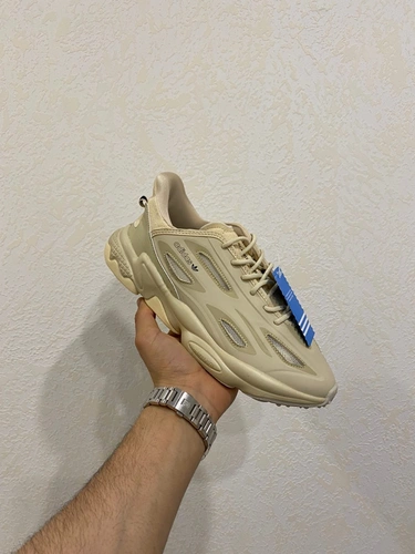 Кроссовки adidas ozweego Celox бежевые