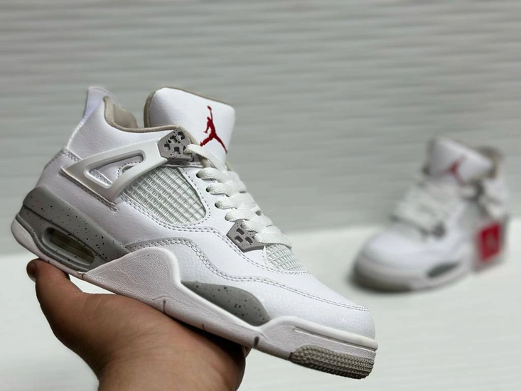 Кроссовки Nike Air Jordan 4 Retro White/Grey фото-1