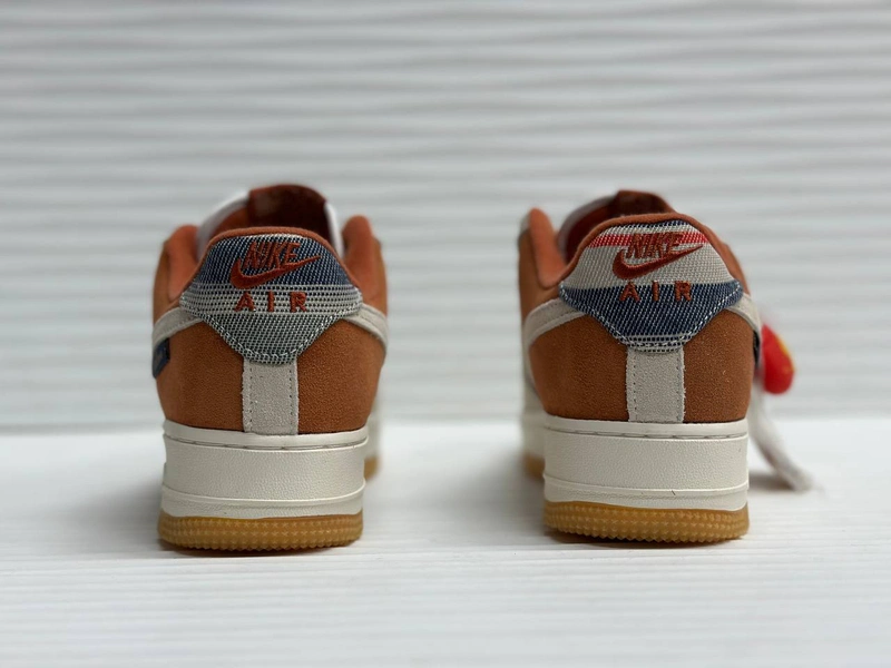 Кроссовки Nike Air Force 107 Low Christmas stocking фото-6