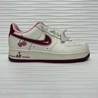 Кроссовки Nike Air Force 1 Valentine's Day White/Cherry фото-5