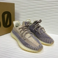 Adidas Yeezy 350 Boost v2 светло-серый фото-3