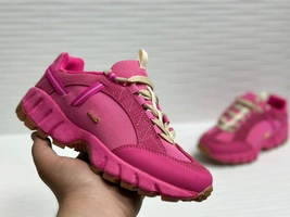 Кроссовки Nike Air Humara LX WMNS Pink Flash фото-5