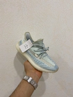 Adidas Yeezy 350 Boost v2 бледно-синий фото-2