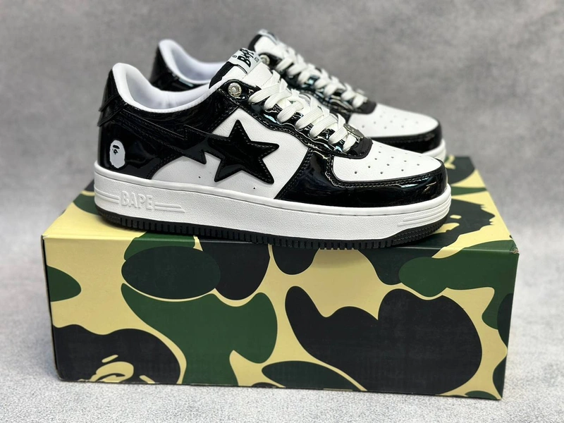 Кроссовки Bape Sta Black/White фото-2