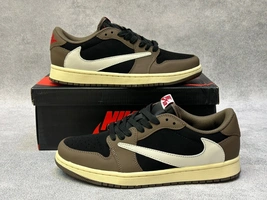 Кроссовки Кроссовки Nike Air Jordan 1 Low x Travis Scott Brown/Black фото-1