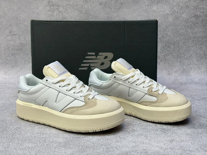 Кроссовки New Balance CT-302 White фото-7