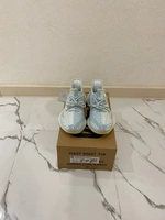 Adidas Yeezy 350 Boost v2 бледно-синий фото-6