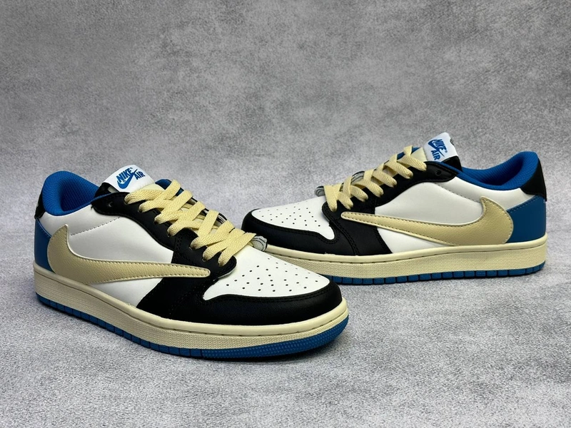 Кроссовки Кроссовки Nike Air Jordan 1 Low x Travis Scott Blue/White/black фото-7