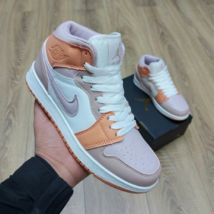 Кроссовки Nike Air Jordan 1 Retro Mid Pink/White