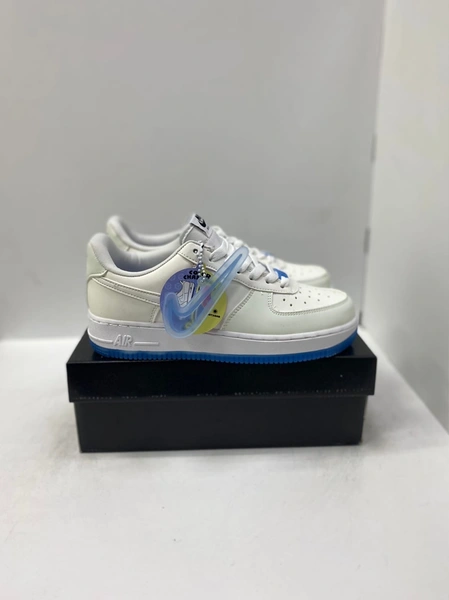 Кроссовки Nike Air Force 1 белый фото-8