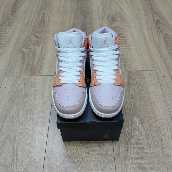 Кроссовки Nike Air Jordan 1 Retro Mid Pink/White фото-5