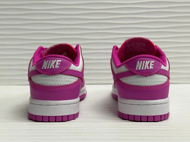 Кроссовки Nike SB Dunk Low Pink фото-5