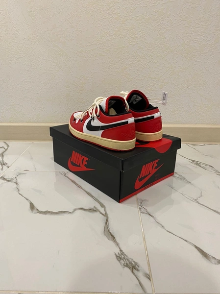 Кроссовки Nike air jordan 1 low Red фото-6