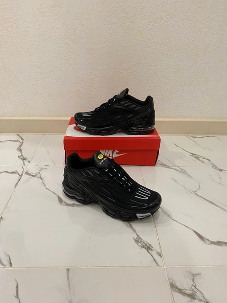 Nike Air Max Tn Plus 3 черный + белый фото-4