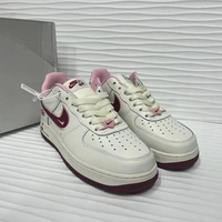 Кроссовки Nike Air Force 1 Valentine's Day White/Cherry фото-2