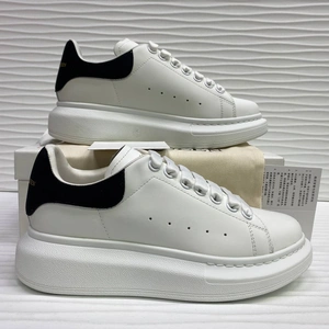 Alexander McQueen Lace-Up Sneaker Белый/Черный