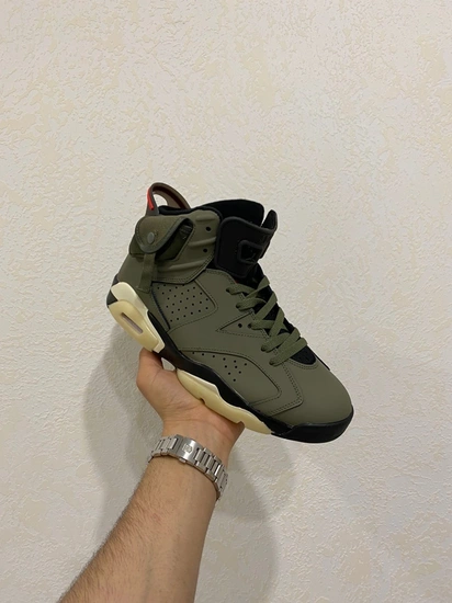 Кроссовки Nike Air Jordan 6 цвет Зеленый фото-1