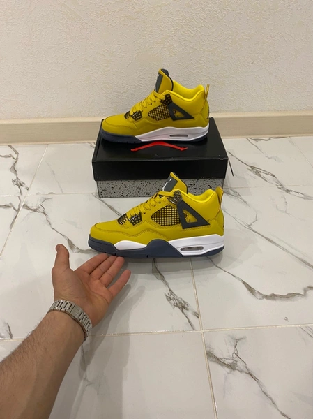 Кроссовки Nike Air Jordan 4 Retro Yellow фото-7