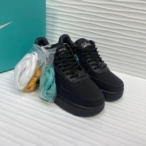 Кроссовки Nike Air Force 1 Tiffany