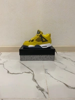 Кроссовки Nike Air Jordan 4 Retro Yellow фото-6