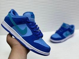 Кроссовки Nike SB Dunk Low Blue Raspberry фото-2