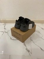 Кроссовки Adidas Yeezy Boost 700 Black фото-4